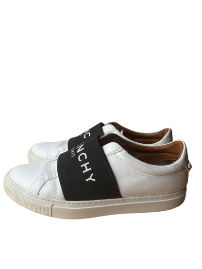 Givenchy Logo-Print Sneakers