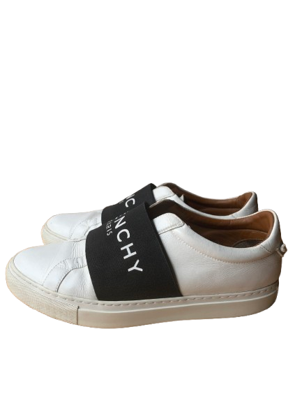 Givenchy Logo-Print Sneakers